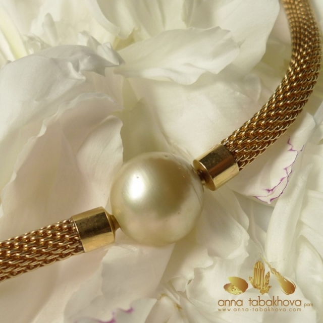pearls clasps