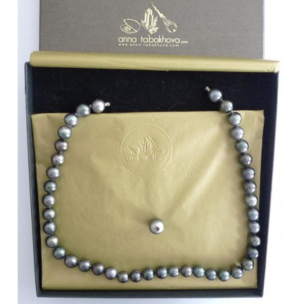 BLACK TAHITI pearl InterChangeable necklace as you will get it.