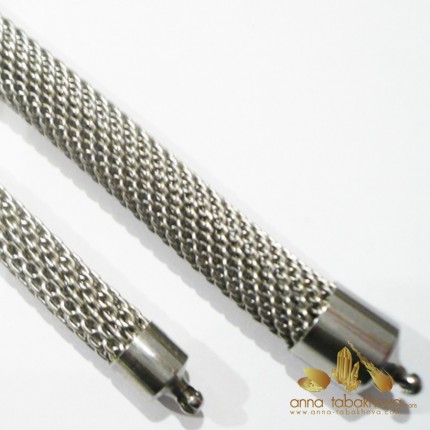 8 mm Steel Mesh InterChangeable Necklace compared to 6 mm mesh chain (sold separatly)