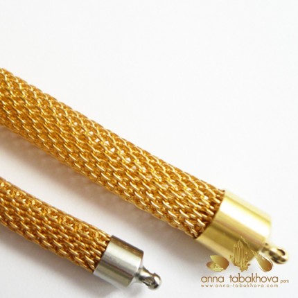 6 mm Gold Plated Steel Mesh InterChangeable Necklace compared to a 8mm mesh chain (sold seperatly)