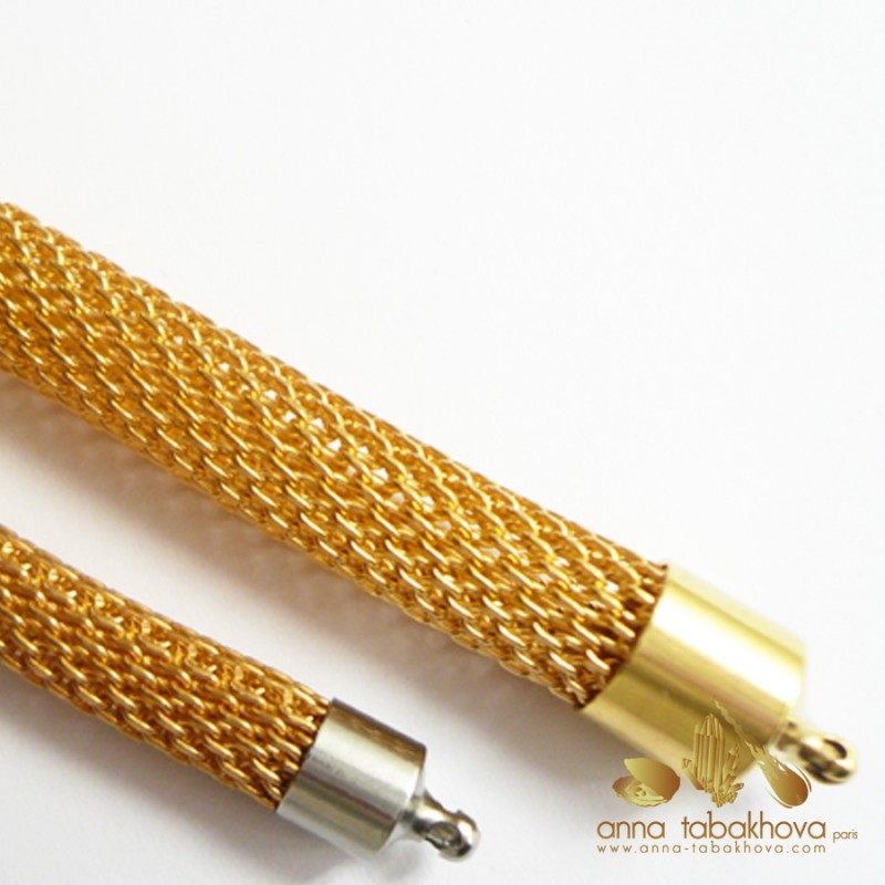 8 mm Gold Plated Steel Mesh InterChangeable Necklace compared to a 6mm mesh chain (sold separataly)